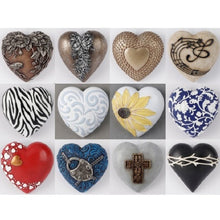 Load image into Gallery viewer, 13cm Assorted Hearts